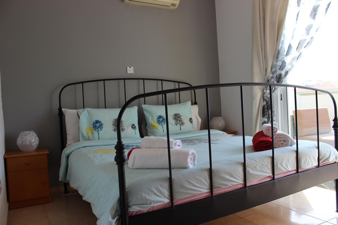 Diana Townhouse 2 Daire Pafos Dış mekan fotoğraf